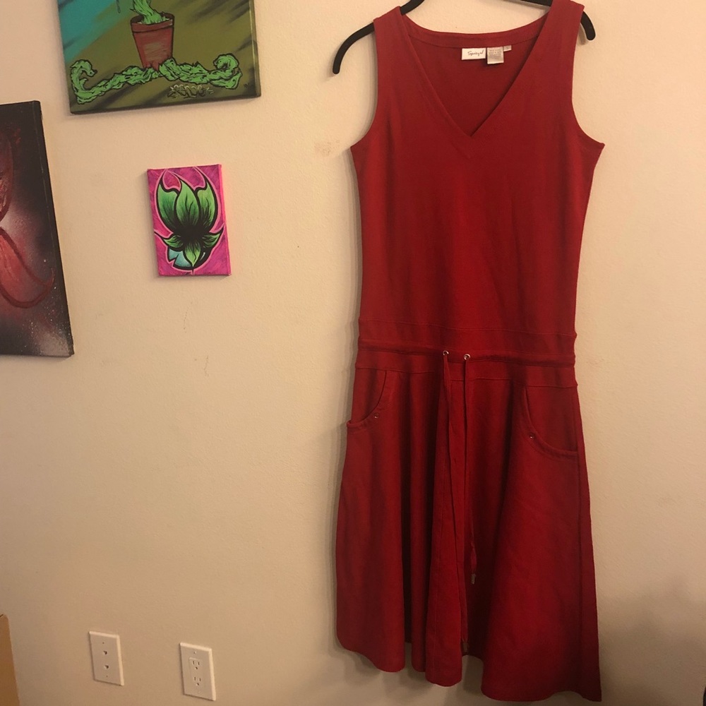 Red drawstring dress with pockets NWOT